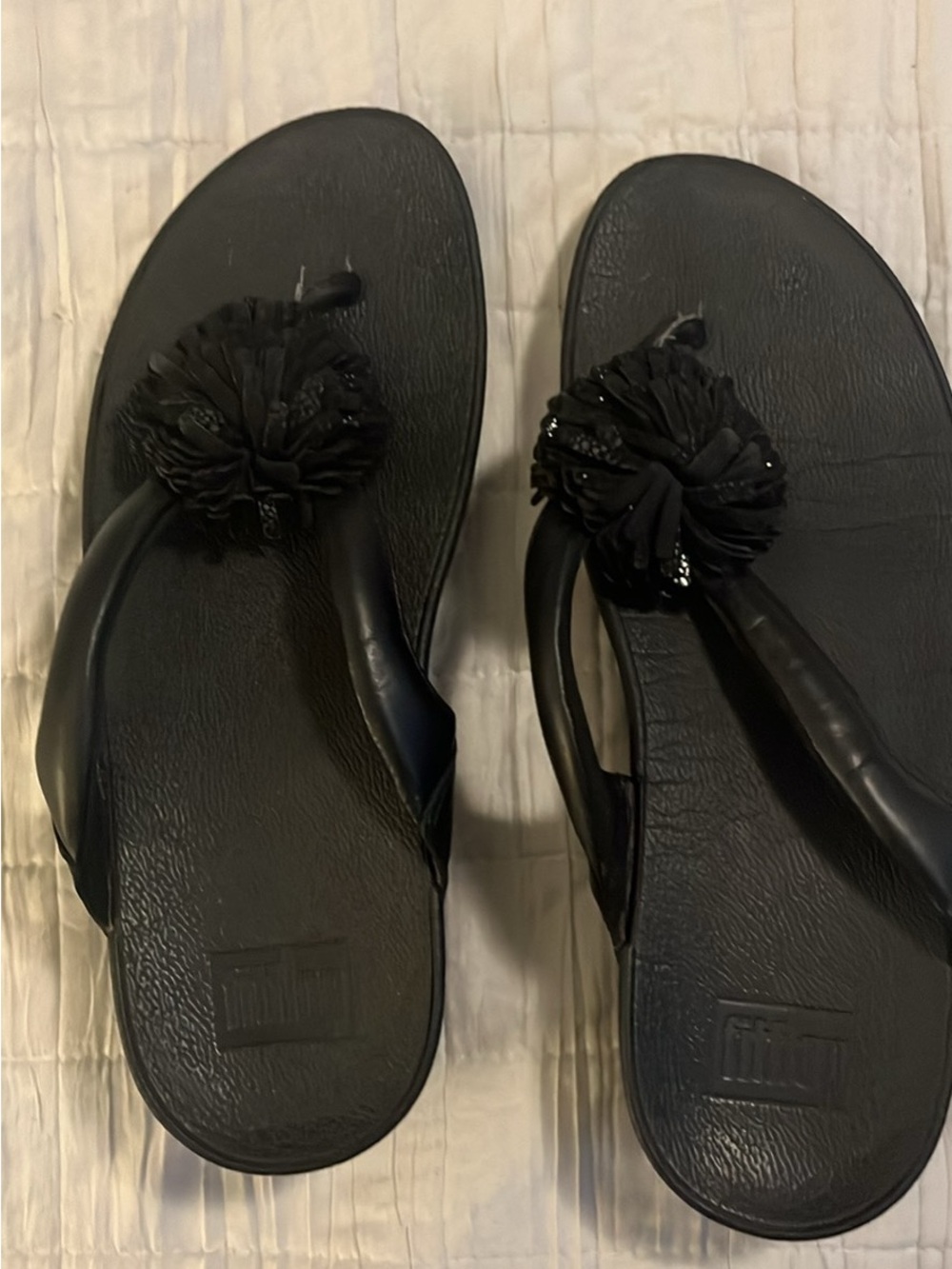 Fitflop Black Floral Toe-Post Sandals with Decorative Rosettes